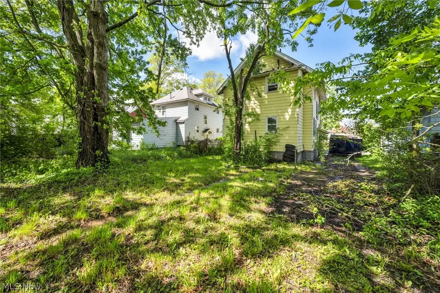 132 Irondale Street, Elyria, OH 44035 - #3
