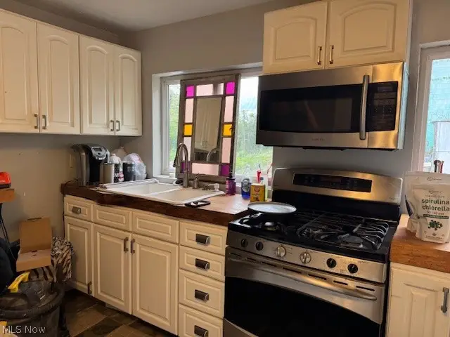 285 Bethany Pike, Wellsburg, WV 26070 - #2