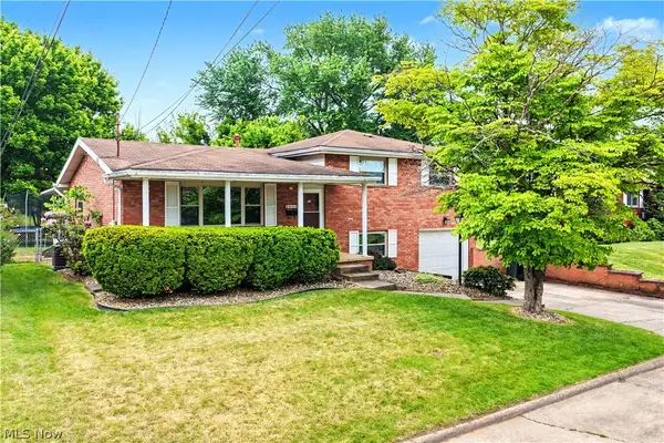 2802 16th Avenue, Vienna, WV 26105