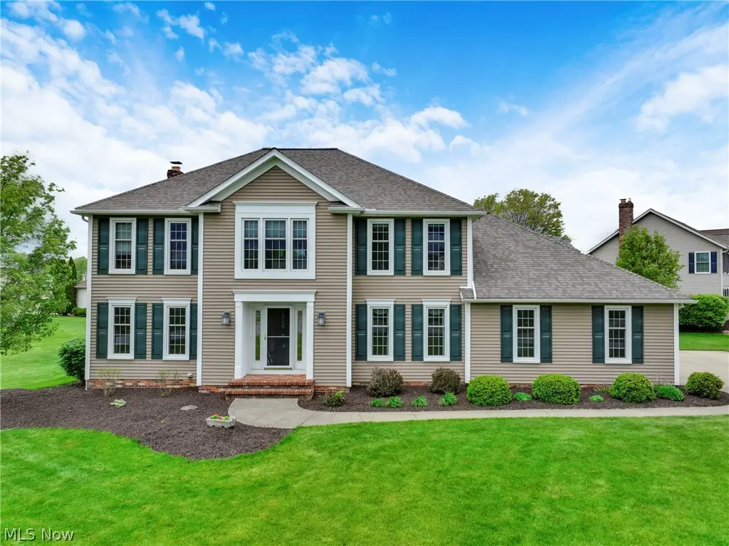 10172 Bissell Drive, Twinsburg, OH 44087 - #1
