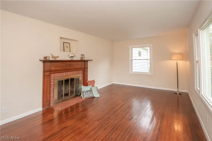 636 Page Street, Ravenna, OH 44266 - #3