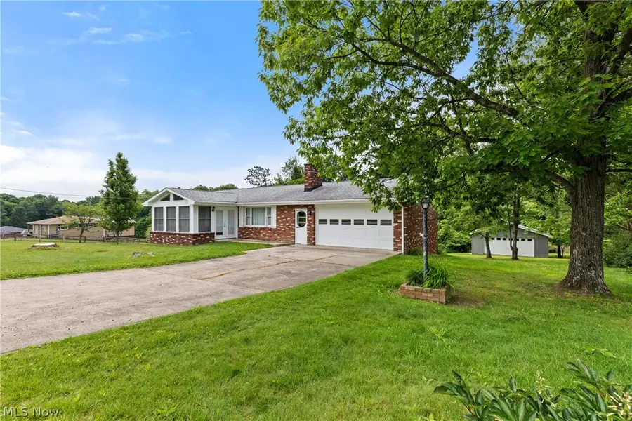 52322 Lakeview Drive, Dillonvale, OH 43917 - #2
