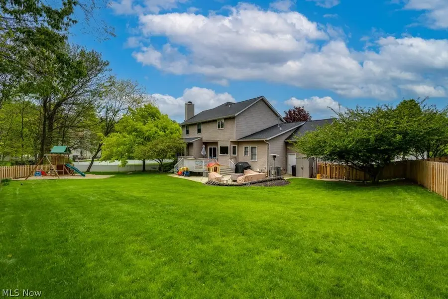 326 Saint Lawrence Circle, Northfield, OH 44067 - #3