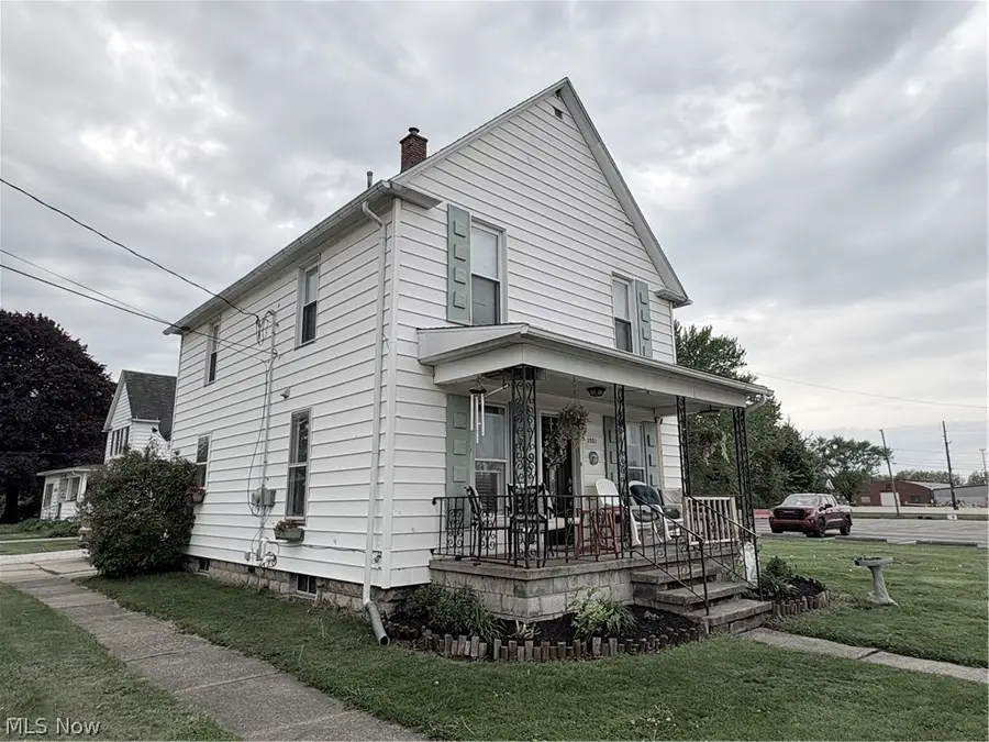 2523 Carso Avenue, Ashtabula, OH 44004 - #3