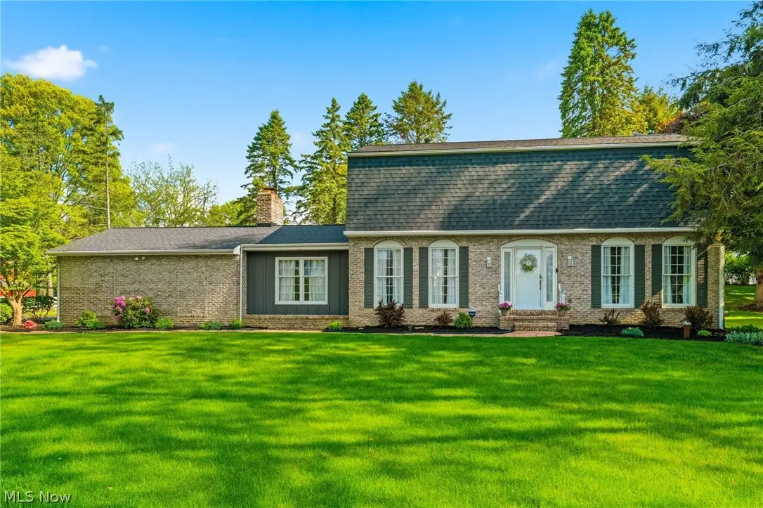 1471 Stonington Nw Road, North Canton, OH 44720 - #1