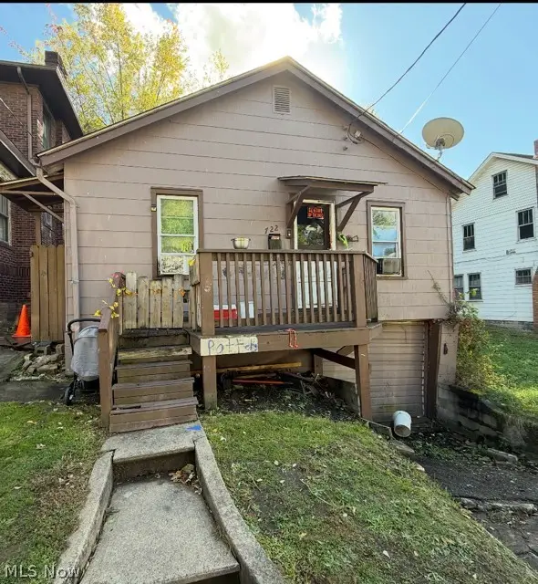 722 Bradshaw Avenue, East Liverpool, OH 43920