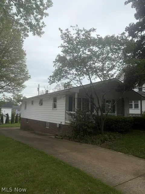 852 Phillips Road Northeast, Massillon, OH 44646 - #3