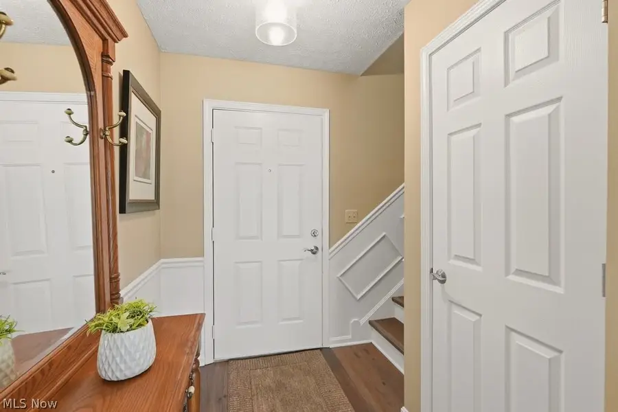 5653 Gateway Lane, Brook Park, OH 44142 - #3