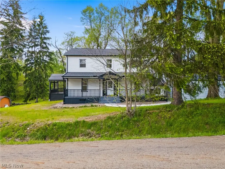 6097 Reno Drive, Louisville, OH 44641 - #2