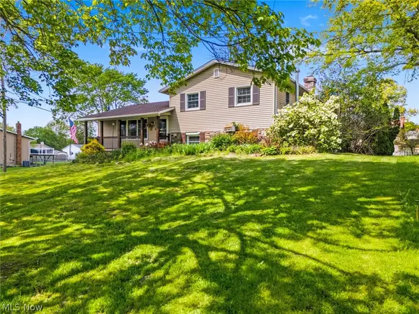 1508 Pauli Street, Canal Fulton, OH 44614