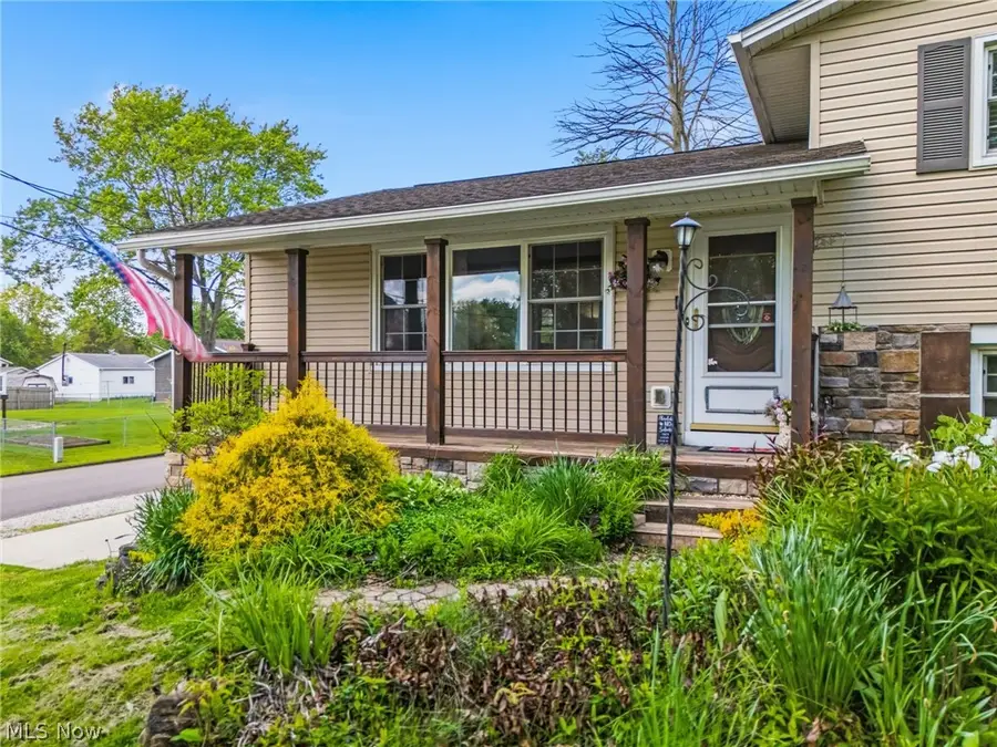 1508 Pauli Street, Canal Fulton, OH 44614 - #3