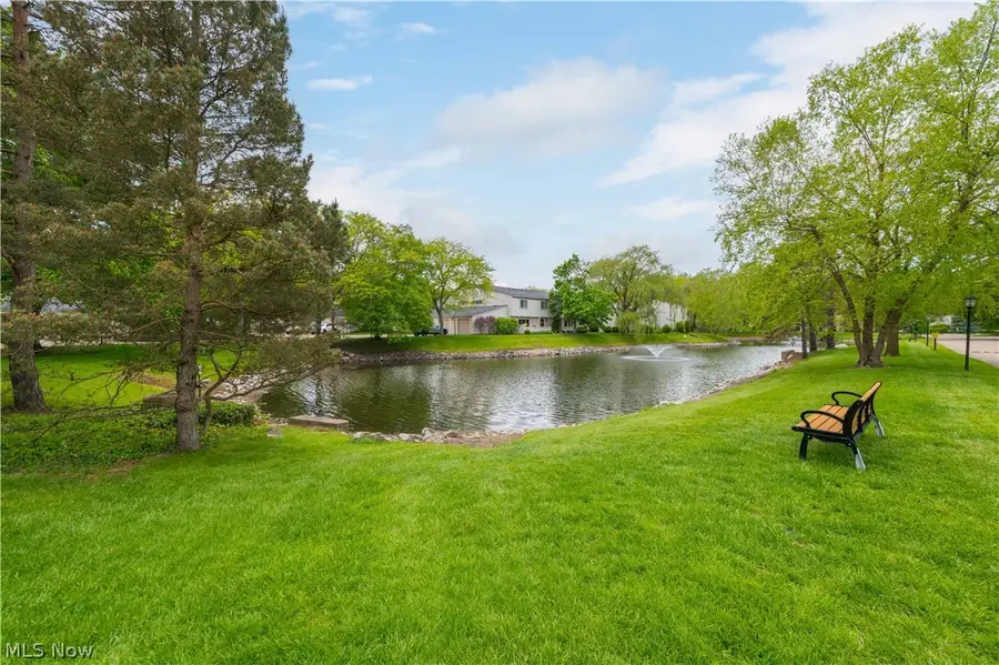 2999 South Bay Drive #f-4, Westlake, OH 44145 - #3