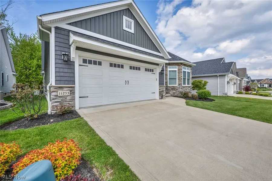 11253 Hygrove Drive, Painesville, OH 44077 - #3