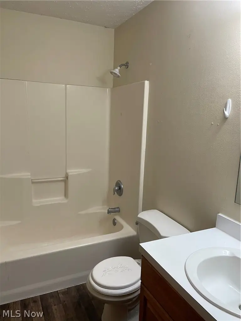 1918-1920 Eastbranch Ne Circle, Canton, OH 44705 - #2