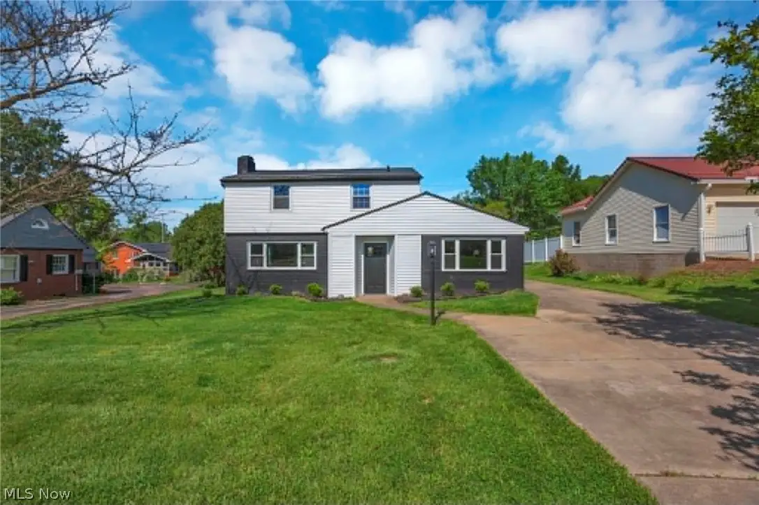 1425 Marion Avenue, Zanesville, OH 43701 - #1