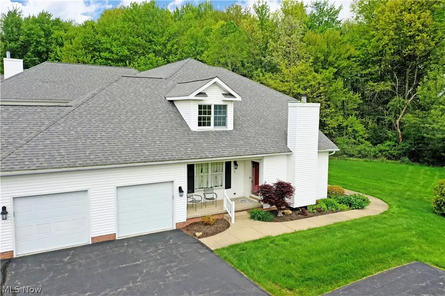 502 Turnberry Ne Court, Warren, OH 44484 - #3