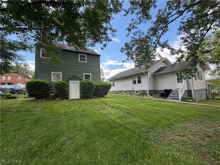 457 Taylor Street, Zanesville, OH 43701 - #3