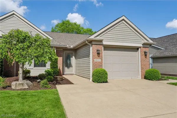 2111 Lakefield Drive, Huron, OH 44839