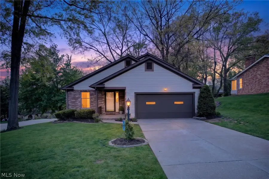 5346 Burlawn Nw Street, Canton, OH 44708 - #2