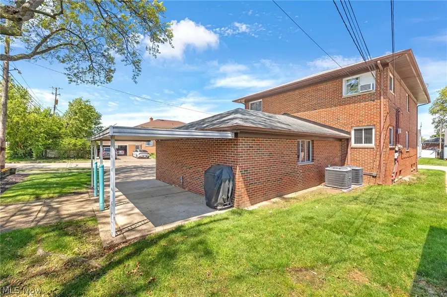 5907 Belmere Drive, Parma, OH 44129 - #3