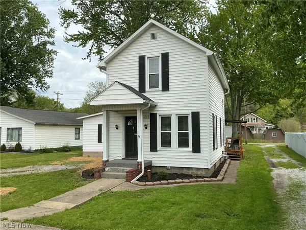 4763 Rutledge Se Street, Dennison, OH 44621