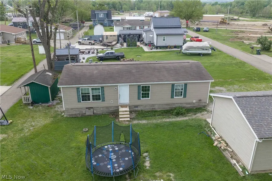 2195 James Se Street, New Philadelphia, OH 44663 - #2