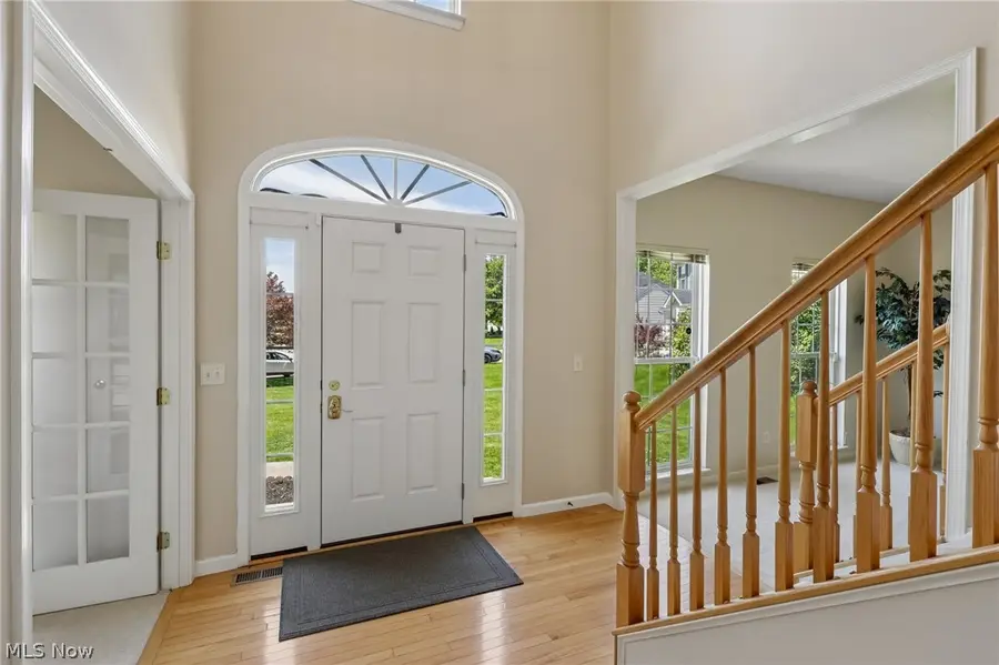 16264 Selby Circle, Strongsville, OH 44136 - #3