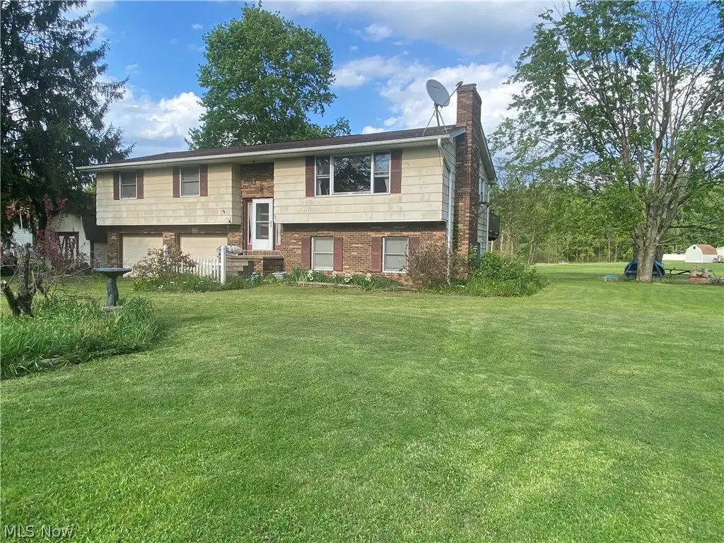 1326 Barclay Messerly Road, Leavittsburg, OH 44430 - #1