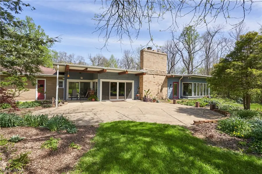3288 Spring Valley Road, Akron, OH 44333 - #2