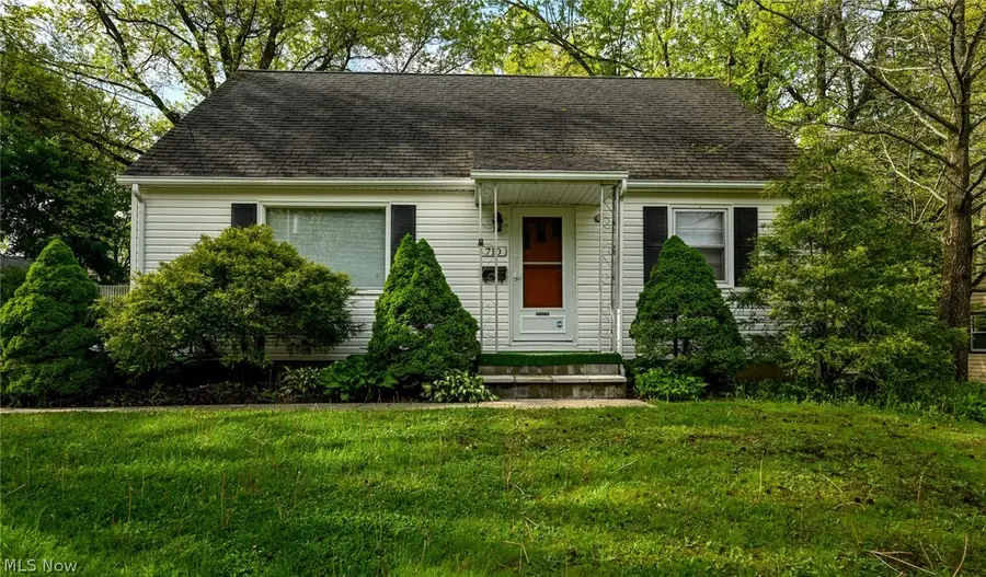 710 Berkeley Street, Kent, OH 44240 - #2