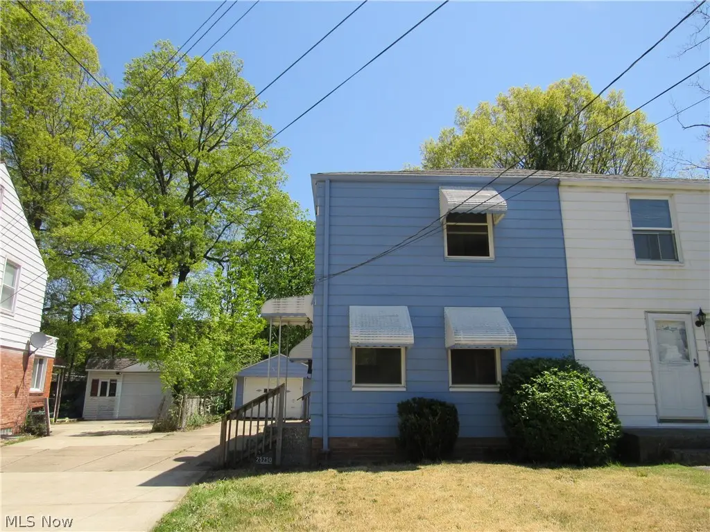 25250 Treadwell Avenue, Euclid, OH 44117 - #1