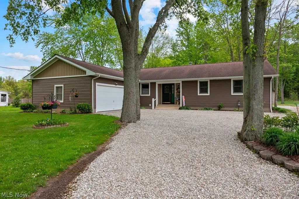 7611 Bronson Road, Olmsted, OH 44138 - #1