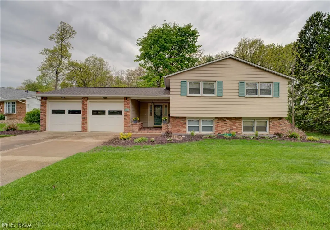 724 Strowbridge Drive, Huron, OH 44839 - #1