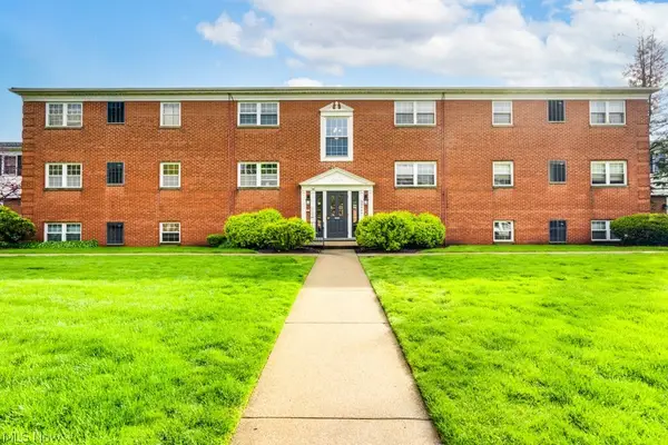 3944 Brendan Lane #G508, North Olmsted, OH 44070