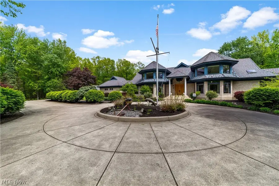 36900 Chester Road, Avon, OH 44011 - #3