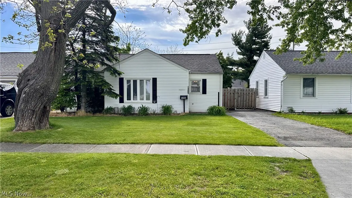 1206 Genesee Avenue, Mayfield Heights, OH 44124 - #1