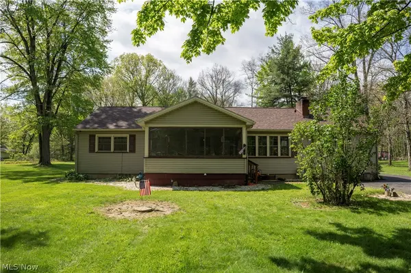 1526 W Park Ave, Niles, OH 44446