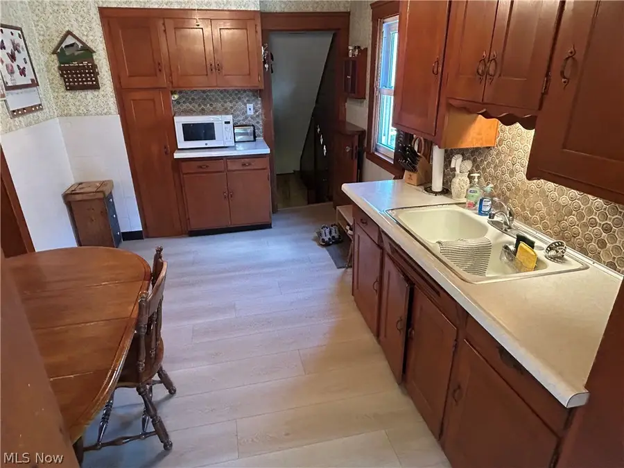 4411 Maplecrest Avenue, Parma, OH 44134 - #3