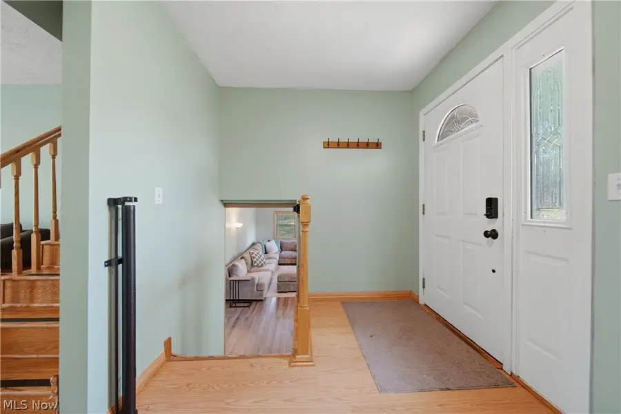 11205 Merrimack Nw Avenue, Hartville, OH 44632 - #2