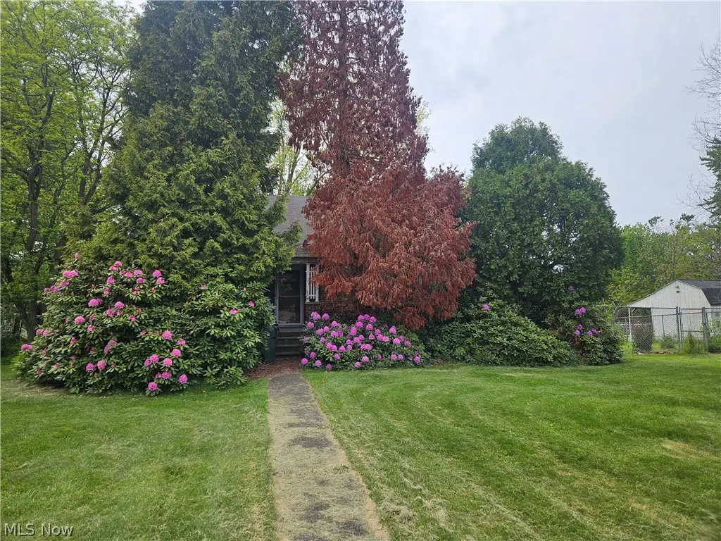 4070 Broadway, Lorain, OH 44052 - #1