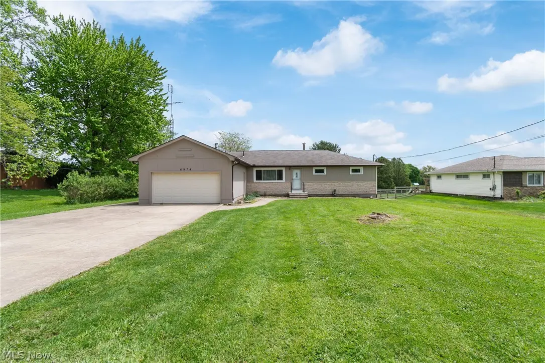 6974 Lutz Avenue Northwest, Massillon, OH 44646 - #1