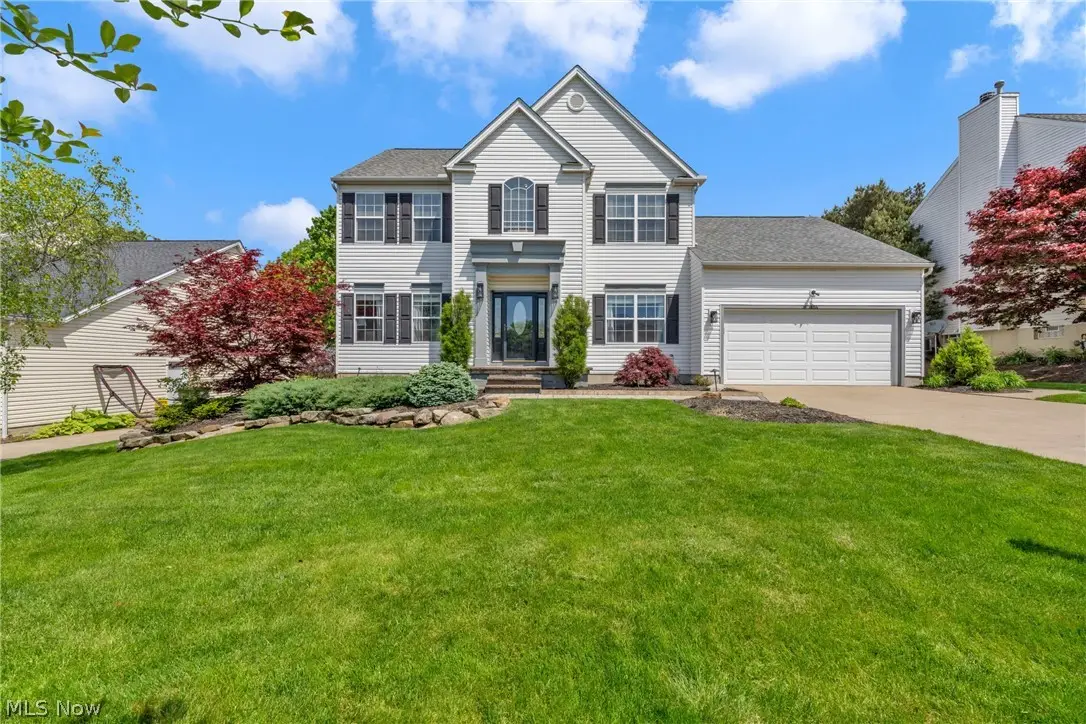 386 Weatherstone Drive, Wadsworth, OH 44281 - #1