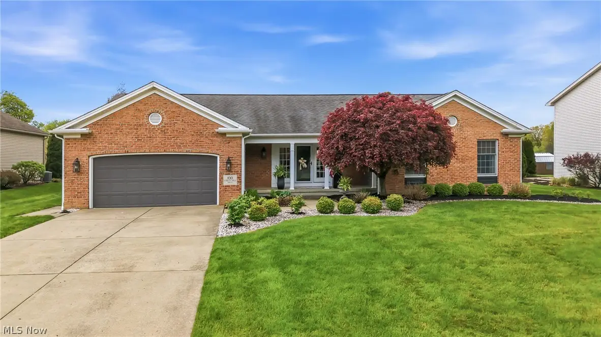 100 Forest Hill Drive, Hubbard, OH 44425 - #1