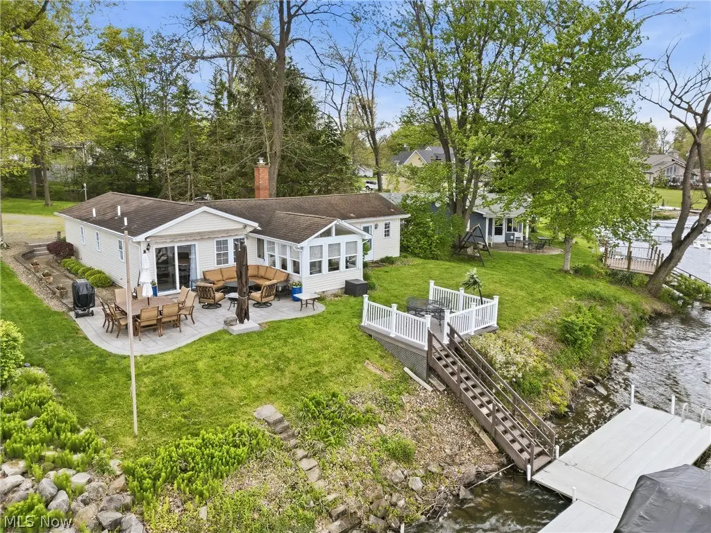 786 Harbor Avenue, Lake Milton, OH 44429 - #1