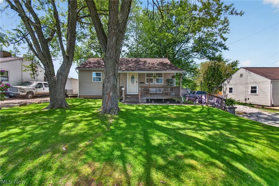 143 25th St. Nw, Massillon, OH 44647 - #2
