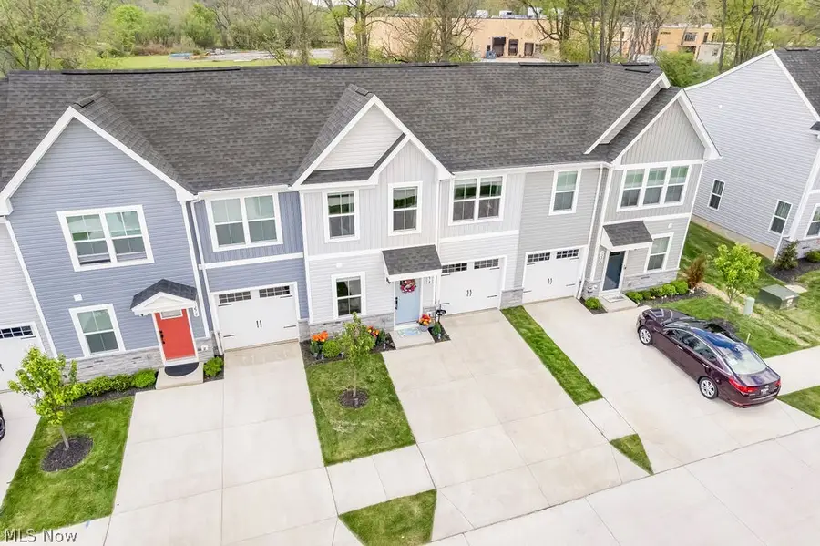 1278 Divot Circle, Akron, OH 44313 - #2