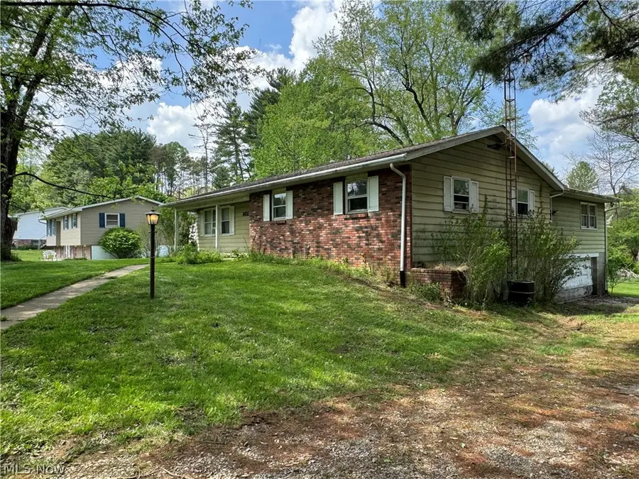 1651 N Trend Drive, Zanesville, OH 43701 - #2