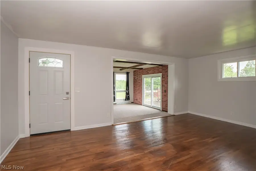 4544 Lakeknoll Street, Louisville, OH 44641 - #3