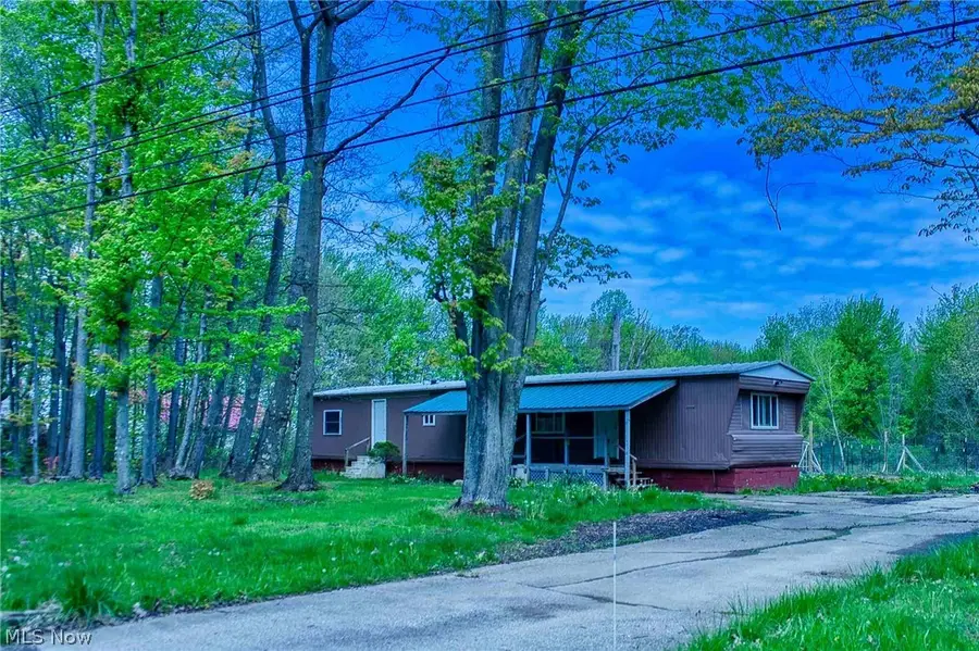 6201 Hatches Corners Road, Conneaut, OH 44030 - #2