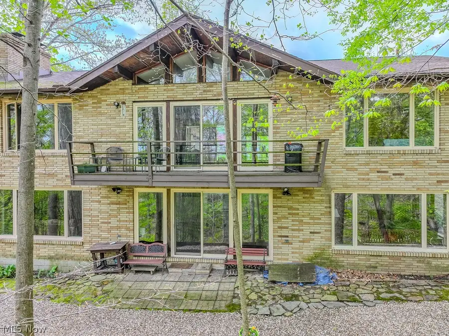 6811 Drexel Drive, Seven Hills, OH 44131 - #2
